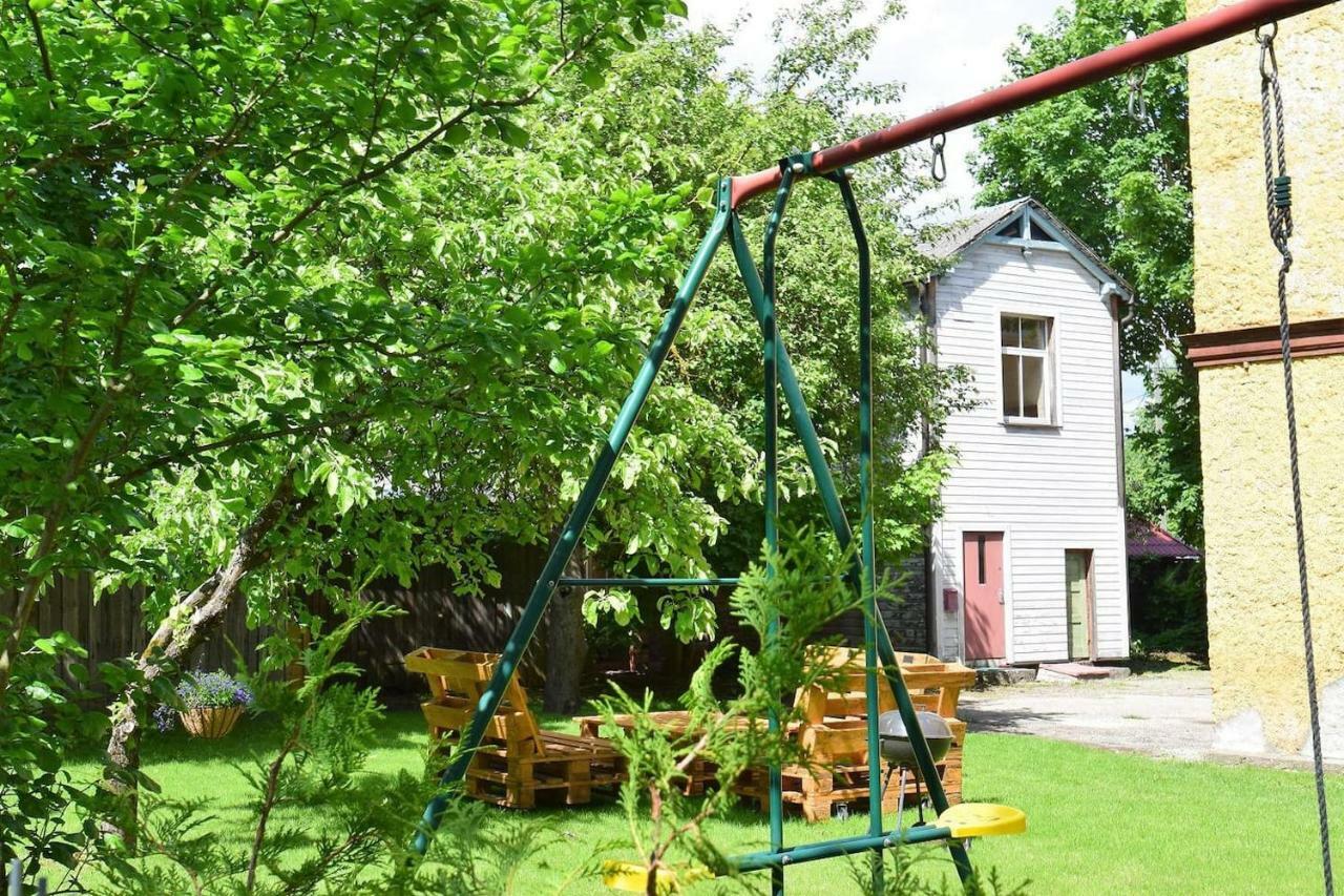 Private Apartment In The Centre Of Parnu/Pernau エクステリア 写真